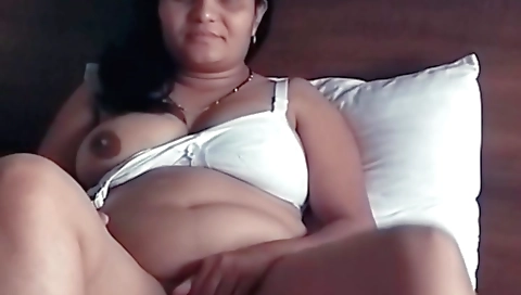 Indian mature aunt gets her husband's friend to fuck her