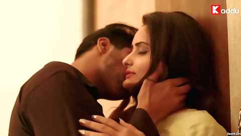 Brunette hottie is doing some sexy and hot action today