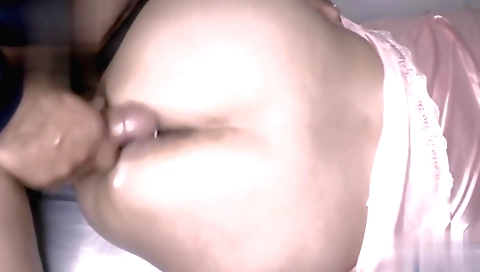 Indian girl gets her ass fucked hard in the amateur vid