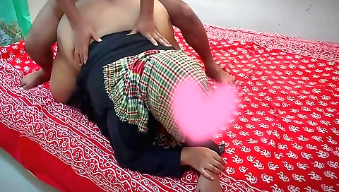 Indian big ass amateur girl with a big ass gets fucked