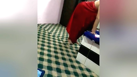 Hot amateur blonde with a sexy body is masturbating on a webcam