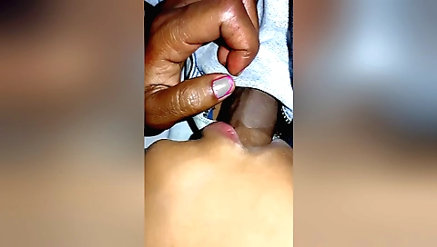 Indian girl fucks in her braided skirt in a hot hibhi video