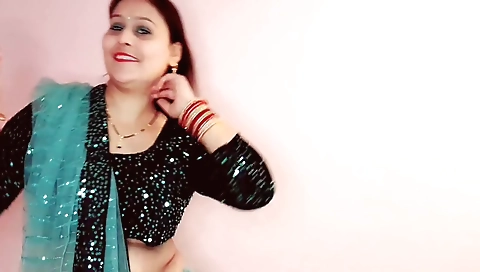 Brunette babe gets wet and sweaty in front of camera