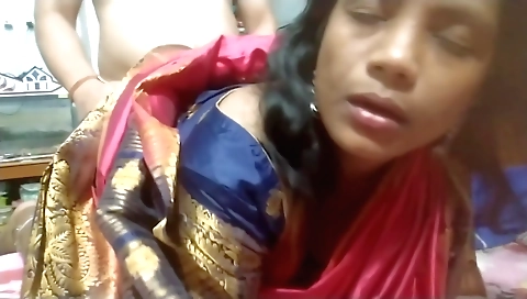 Indian Hot Bhabhi Prachi Sucked Dick And Fucked Hard Inside Pussy