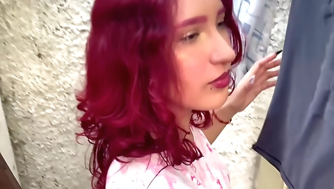 Red head amateur stepsister gets in the yard to do it