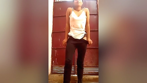 I show my body to the camera while relaxing in the grass