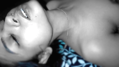 Indian babe in her amateur porn with a hot mouth and pussy