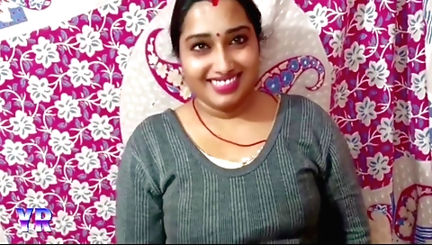 Amateur anal fetish with a hairy ass and tight pussy