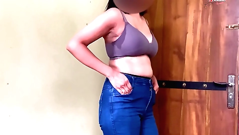 Indian brunette with a nice body is making out with her man