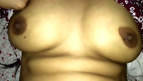 Amateur hairy amateur milf fucked in a doggy style