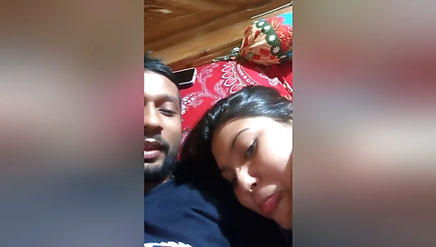 Amateur brunette couple video everyday love marriage