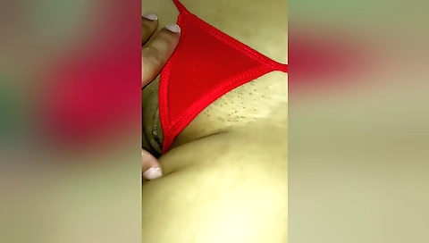 Indian amateur porn video of a slut with small titties