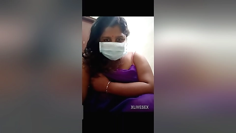 Telangana Telgu Married Aunty Show His Nature Boobs