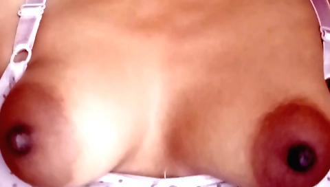 Hot indian amateur housewife fucks in solo porn video