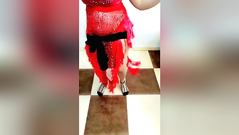 Amateur porn 18+ teen in a big ass and a small face