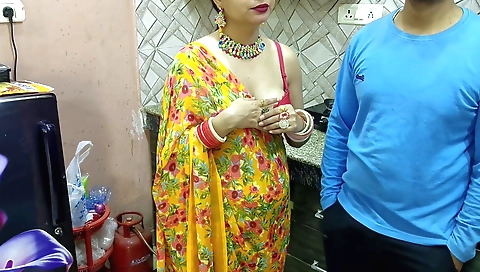 Indian teen brunette gets fucked in bed with her stepbrother