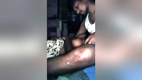 Indian brunette taking creamed pussy on the web cam