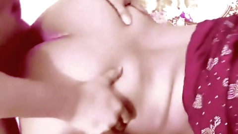 Indian mature blonde wife sucks her boyfriend's tongue