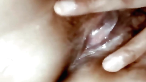 Hairy amateur indian bhabhi makes this beautiful video