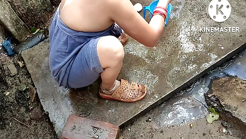 Hot brunette solo female in the sun with perfect body