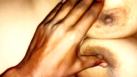 Sexy hottie in amateur porn video with full porn 1st