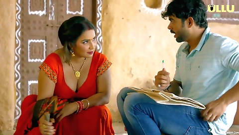 Stunning brunette milf is showing her big ass on the net video