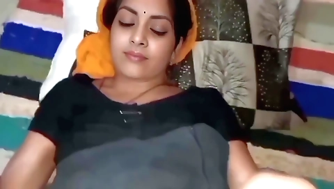 I make a voyeur porn amateur video that shows me licking