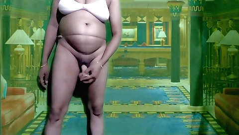 Solo female masturbating in her bedroom in amateur