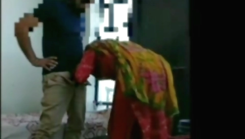 Indian girl gets her boyfriend's dick filled by her pussy